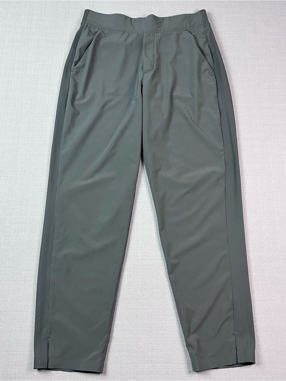 Athleta Brooklyn Mid Rise Ankle Pants 6